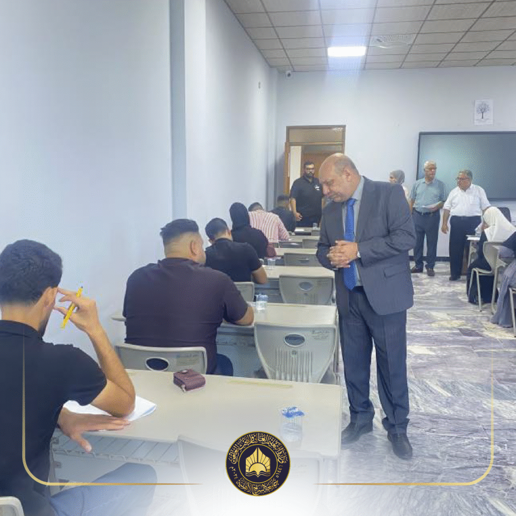 السيد مساعد رئيس جامعة السراج للشؤون العلمية يتفقد سير الامتحانات للدور الثاني في كليات الجامعة